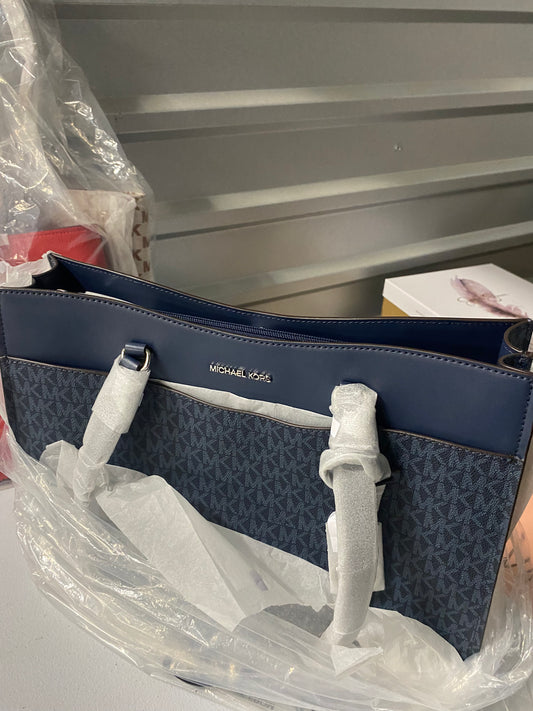 Micheal Kors tote